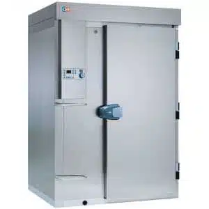 Células de Abatimiento de 20 bandejas GN2/1 de 1700 x1320 x2220h mm CORDOBA CR-202